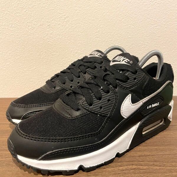 NIKE WMNS AIR MAX 90 ナイキ エア マックス 90 ブラック ホワイト レディース DH8010-002