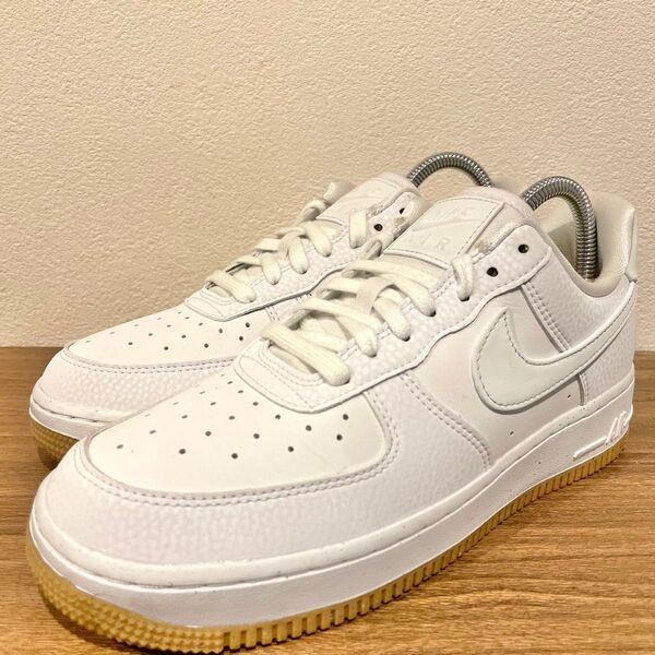 NIKE WMNS AIR FORCE 1 '07 NN ナイキ エア フォース ワン ホワイトガムソール FN6326-100