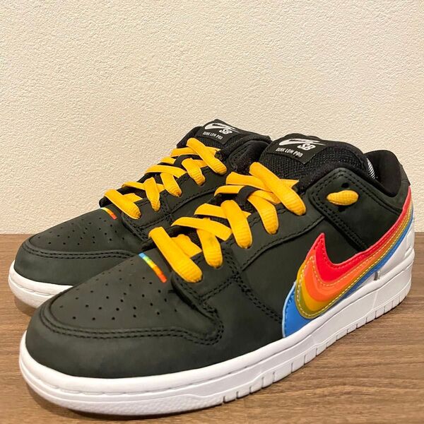Polaroid × NIKE SB DUNK LOW PRO QS ポラロイド × ナイキ エスビー ダンク ロー プロ QS