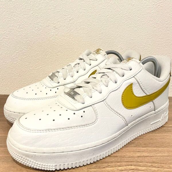 NIKE AIR FORCE 1 '07 NN ナイキ エア フォース ワン ホワイト ブロンズ レディース DV3808-101