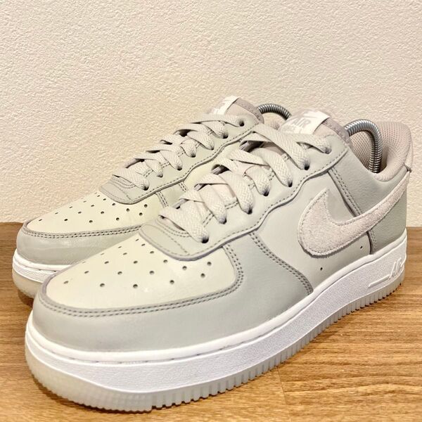 NIKE AIR FORCE 1 '07 LV8 Light Bone ナイキ エア フォース ワン ライトボーン 24cm
