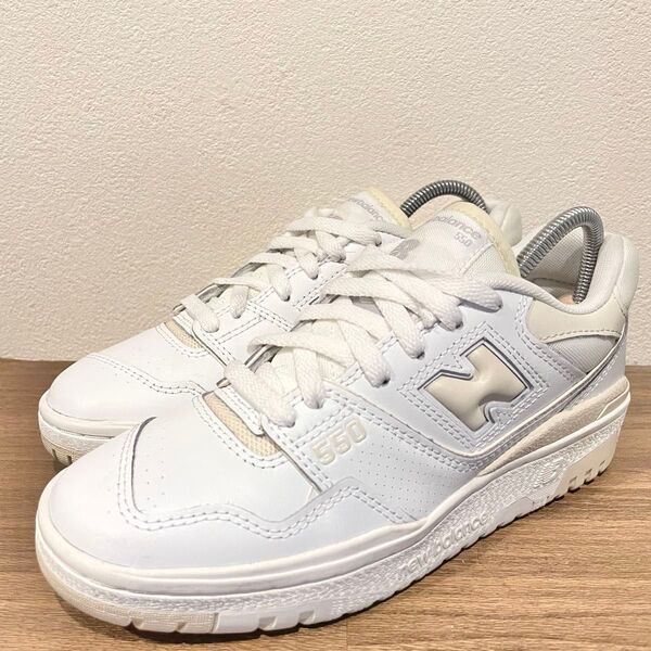 NEW BALANCE ニューバランス BBW550BK ホワイト ベージュ レディース ローカットスニーカー 23.5cm