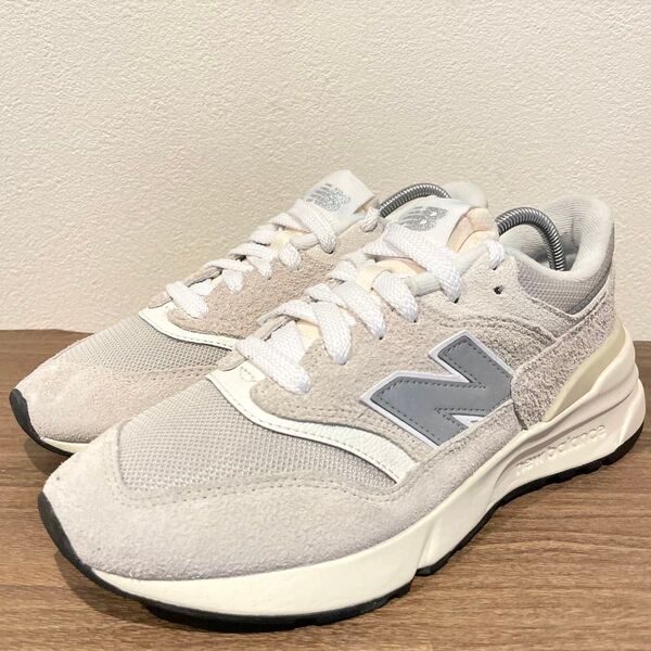 NEW BALANCE ニューバランス U997RCE OFF WHITE オフホワイト メンズ ローカットスニーカー