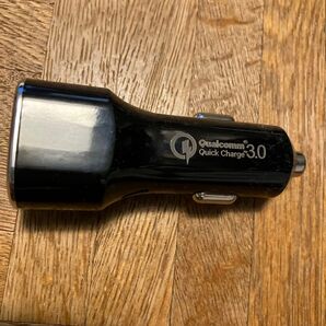 Qualcomm Quick Charge 3.0 カーチャージャー