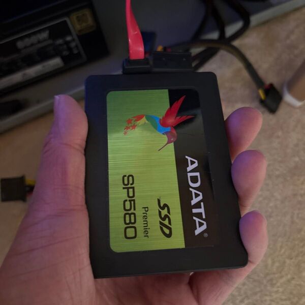 ADATA SSD 120G SATA3 動作確認済 2.5インチ