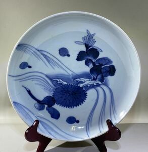 古伊万里 染付 菊山水画　飾り皿 西とA