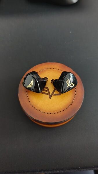 最終価格 訳あり empire ears Legend EVO
