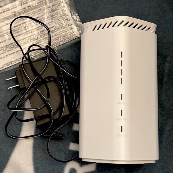 UQWiMAX Speed Wi-Fi HOME 5G L12
