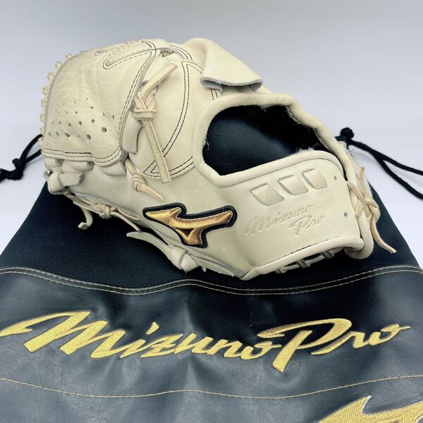 Mizuno Pro 軟式グローブ 22モデル投手用 クリーム色 収納袋付き 左 左投げ