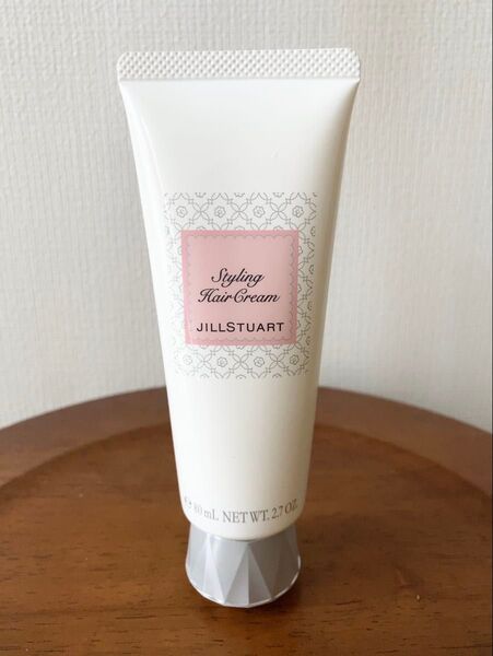 ☆新品未開封 ジルスチュアート リラックススタイリング ヘアクリーム 80g☆