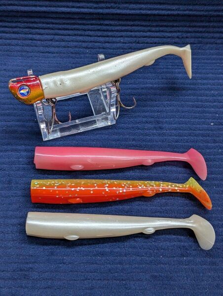 【中古品】 ブルーブルー ジョルティ22 予備ワーム3本 予備ワーム付 ジグヘッド シーバス ヒラメ