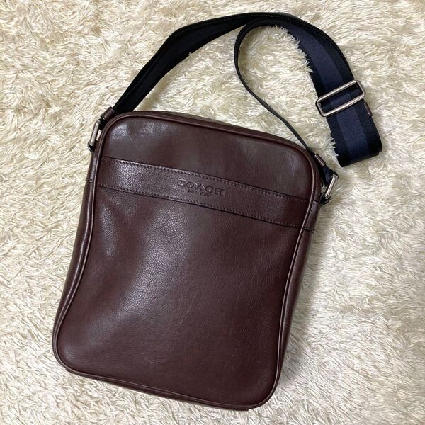 【極美品】COACH コーチ フライトバッグ レザー マホガニー ダークブラウン ショルダーバッグ 本革 ロゴ型押し 斜め掛け