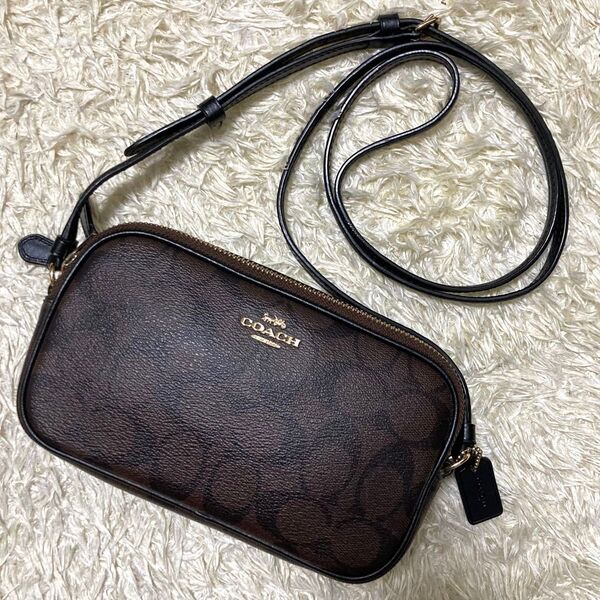 【極美品】COACH ショルダーバッグ レザー PVC ブラウン シグネチャー 馬車ロゴ 2室 ダブルファスナー クロスボディ