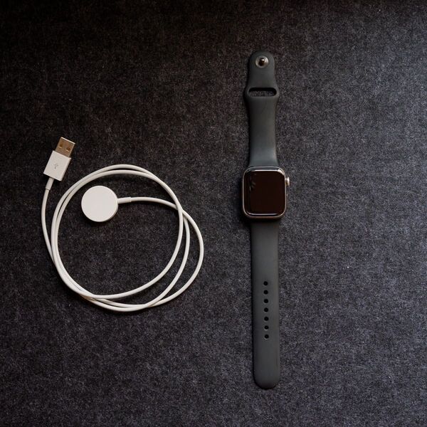 Apple Watch Series 8 41mm ステンレス シルバー