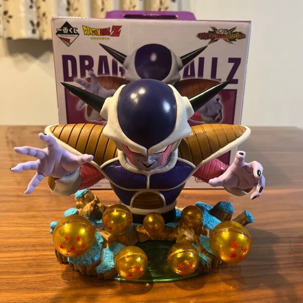 一番くじ ドラゴンボール vsオムニバスCROSS E賞 フリーザ