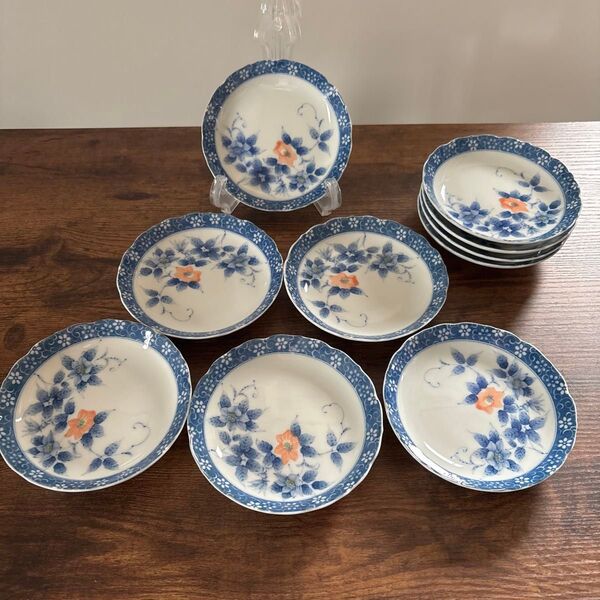 【新品】有田焼 三峰窯 花柄 小皿 冥々皿 10枚 プレート 皿 小皿 食器 和食器 有田焼