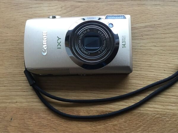 【動作確認済】Canon キャノン デジカメ IXY 10S ゴールド コンパクトデジタルカメラ