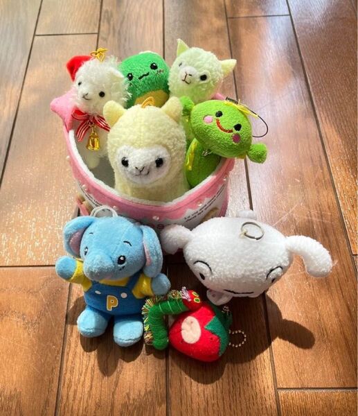 【ぬいぐるみマスコットセット】アルパカ、笹だんご、かぼすちゃん、パンパースのゾウパンパ、はらぺこあおむし、シロ 、フェルトのケース