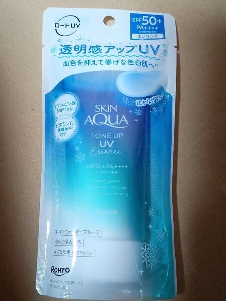 スキンアクア トーンアップ UVエッセンス ブルー〈日やけ止めエッセンス〉80g 顔・からだ用 化粧下地にも ロート