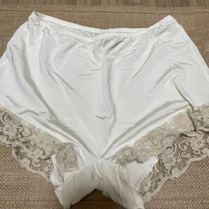 ショートパンツ