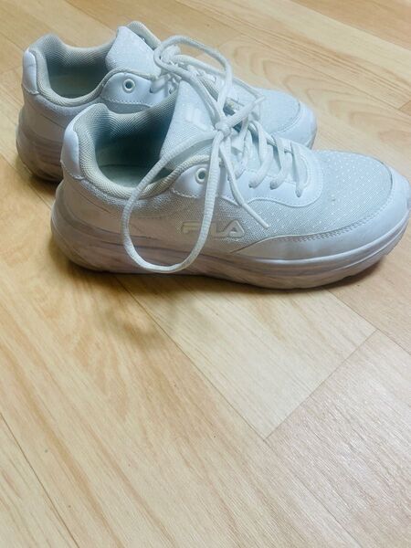 フィラ FILA スニーカー 23.5cm スニーカー