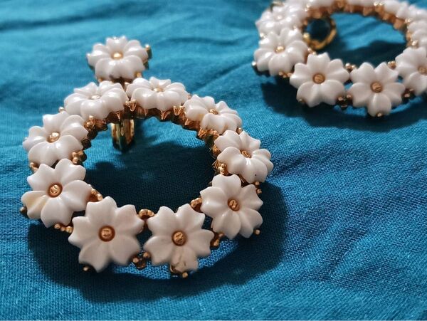 コスチュームジュエリー アンティーク ヴィンテージ イヤリング 花