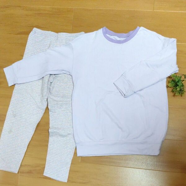 UNIQLO パジャマ ルームウェア 長袖 長ズボン 140cm パープル系