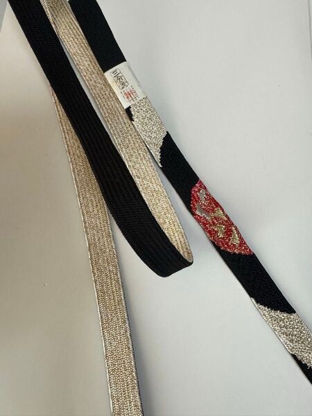 新品 正絹 帯締め 平組 三分金 黒 幅広 金糸 日本製 2cm 振袖 成人式 両面 高級 京組紐 組紐 手組