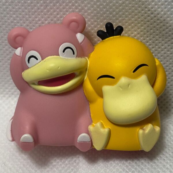 ポケモンキッズ 思い出のポケモンGET!編 ヤドン&コダック フィギュア ①