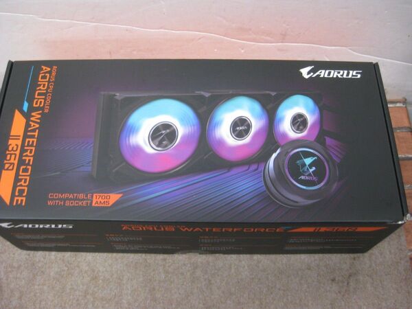 GIGABYTE AORUS WATERFORCE II 360 (水冷CPUクーラー) 【561982】