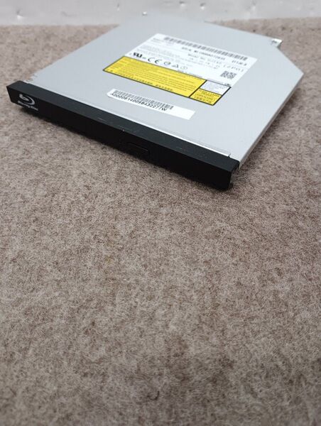 Panasonic UJ240 (Slim SATA接続Blu-rayドライブ 【562185】