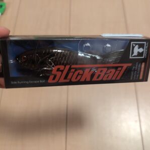 スリックベイト ブラックピラルク