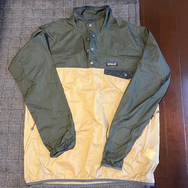 patagonia パタゴニア フーディニ・スナップT・プルオーバー ベージュ×カーキ