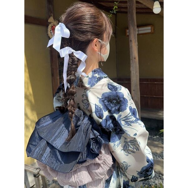 水彩花柄浴衣セット◆白地にブルーの花柄 青系 清楚◆レディース 浴衣 作り帯