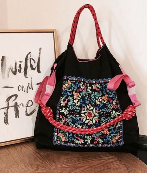 ストラップつき ハンドバッグ トートバッグ 大容量 黒 刺繍 エコバッグ 人気 可愛い 買い物バッグ かばん レディース