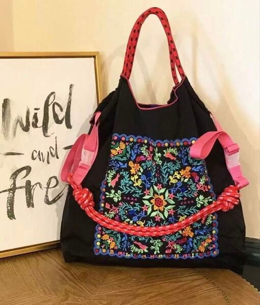 ストラップつき ハンドバッグ トートバッグ 大容量 黒 刺繍 エコバッグ 人気 可愛い 買い物バッグ かばん レディース