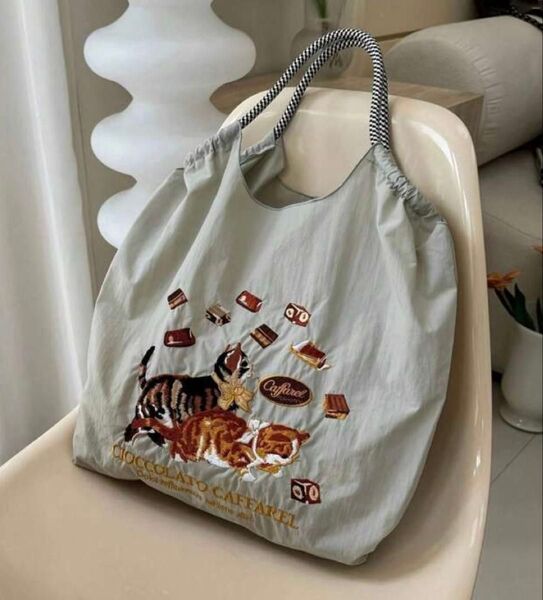 エコバッグ 軽量 トートバッグ 猫 トレンド 刺繍 ナイロン レディース 人気 夏 軽い 大きめ バック レディース かばん