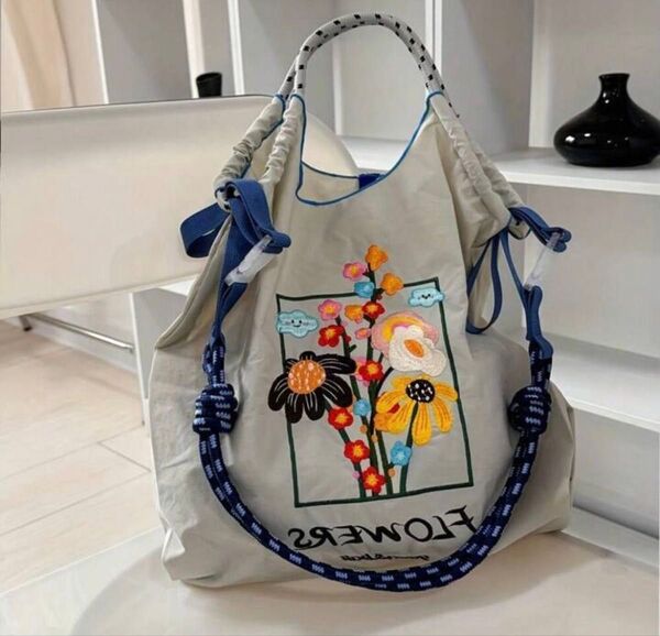 ショルダーベルト付 エコバッグ ボールアンドチェーン トートバッグ グレー 軽量 刺繍 人気 花柄 可愛い ナイロン
