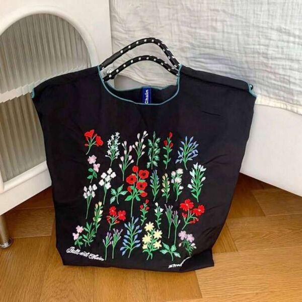 エコバッグ ブラック 刺繍 撥水 花柄 トートバッグ 人気 可愛い オシャレ ハンドバッグ 通勤 通学 春夏 ナイロン 軽量
