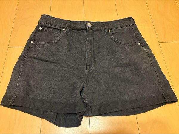 H&M デニムショートパンツ ブラック