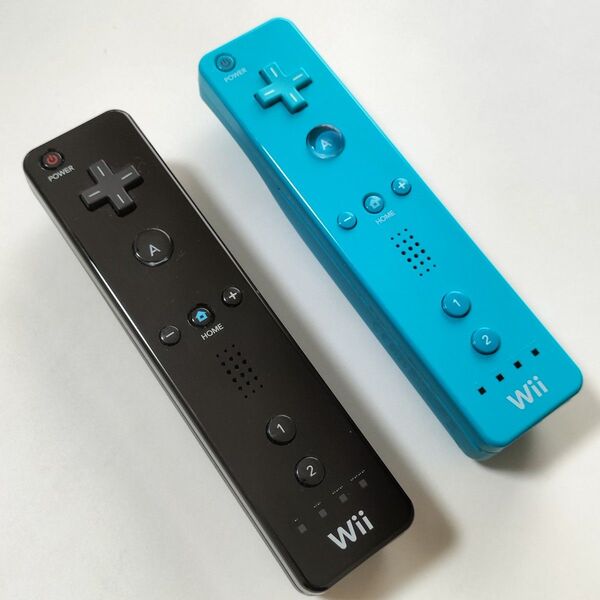 ☆ほぼ未使用☆ 任天堂 Wii『Wiiリモコン 2個セット』黒 青 ※Nintendo 正規品 純正 ※即決 〜送料無料〜