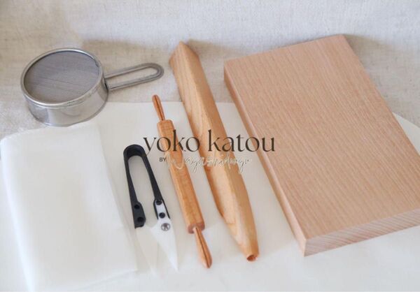 和菓子道具ミニ裏漉しふるい、三角棒、平板、 筋付押し棒、製菓鋏、絹布巾、セット 調理器具