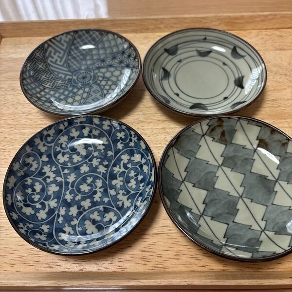 小皿4枚セット