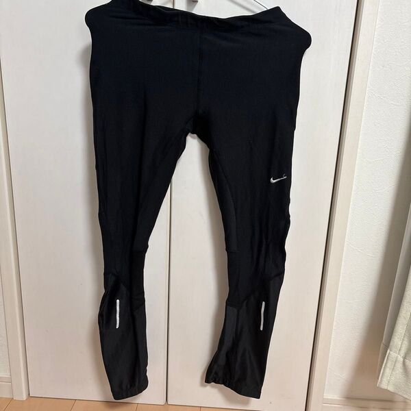 NIKE ランニングタイツ ブラックレディースSサイズ