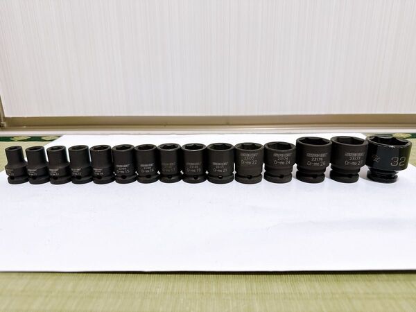 美品 SIGNET シグネット ショート インパクト ソケットレンチ ボックス 6角 1/2ドライブ 12.7 15個 アストロ
