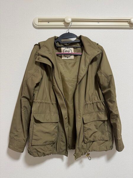 【美品/春服/Lサイズ】マウンテンパーカー ブランド:ワールド ナイロンジャケット カーキ グリーン ジャケット アウター L