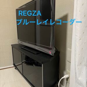 ほぼ未使用 REGZA ブルーレイレコーダー リモコンあり1人暮らしの家で置いてましたがほぼ使用しておりません。