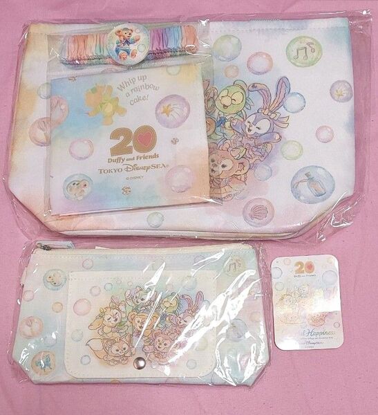 【クーポンで10%オフ】ディズニー カラフルハピネス ダッフィー 20周年 ランチケース おてふきキャリー ステッカー 3点セット