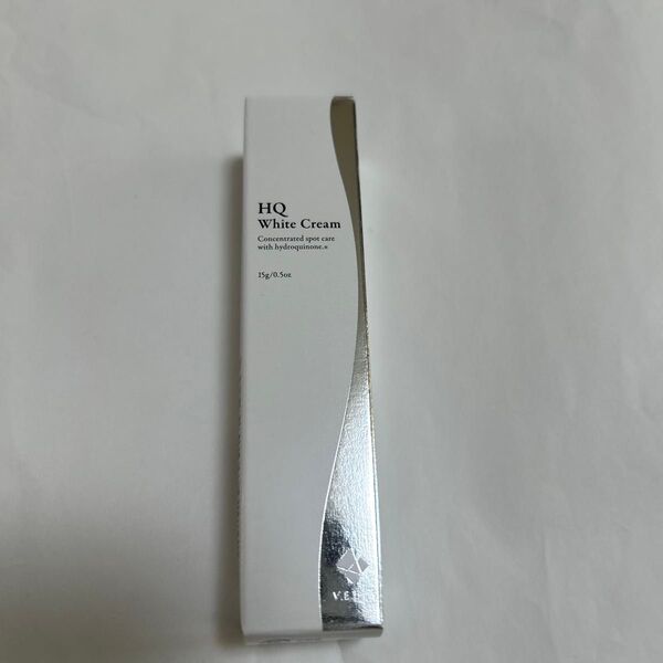 V.E.L HQ White Cream 新品未開封