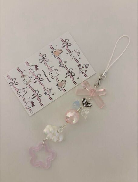 ハンドメイドビーズキーホルダー